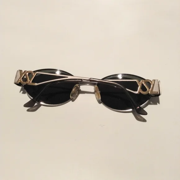 Yves Saint Laurent 1990 Women's Vintage Sunglasses - Picture 8 of 16